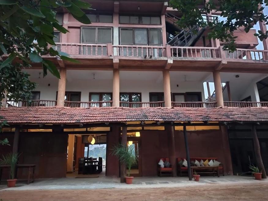 Emerald Tiger Retreat Tala  Экстерьер фото